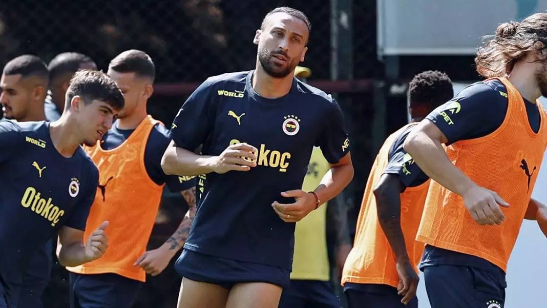 Cenk Tosun'un paylaşımı, Fenerbahçe taraftarlarını coşturdu! 4